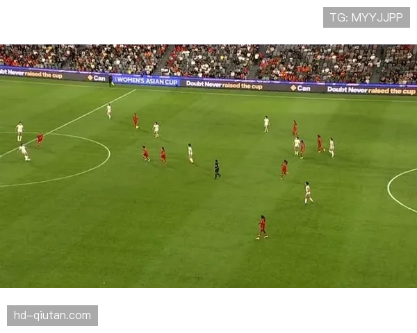 VAR长时间介入检查，达姆施塔特进球因毫米越位被吹